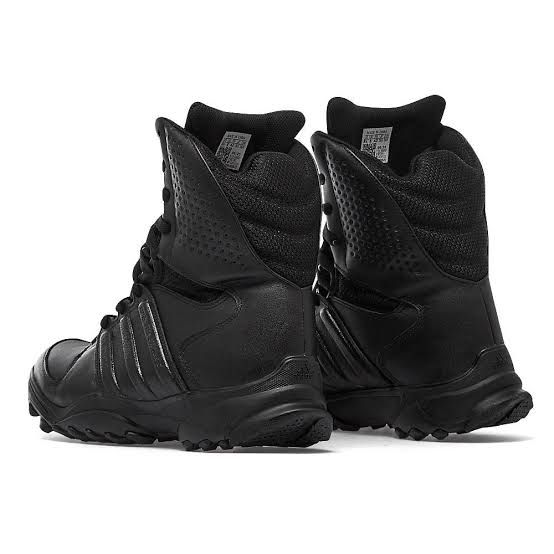 Botas tacticas, Adidas GSG-9.2, negras, suela alta, refuerzo de tobillo alto y acolchado, botas