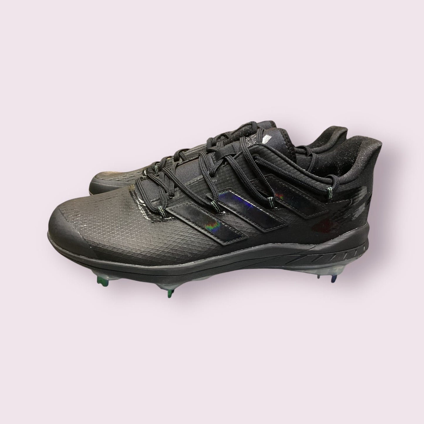 Zapatillas de béisbol Adizero Afterburner 8 en negro, ligeras y transpirables, con suela de tacos para máxima velocidad y tracción en el campo