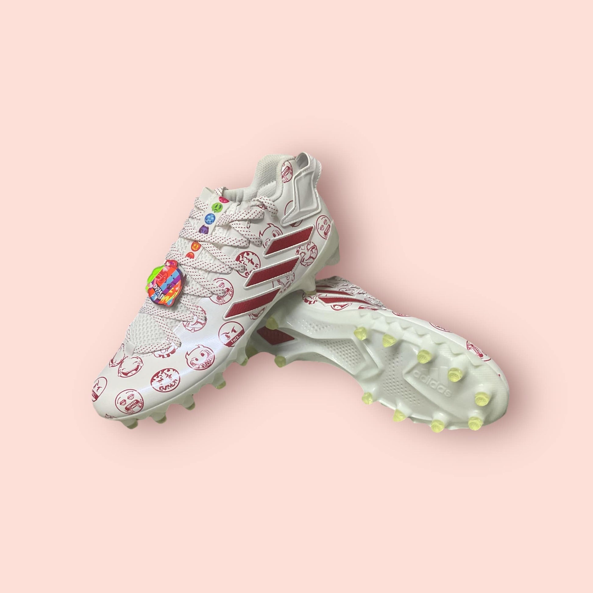 Zapatillas de béisbol Freak 22 Big Mood DSG SM en rojo, con suela de tacos moldeados para tracción y estilo en el campo