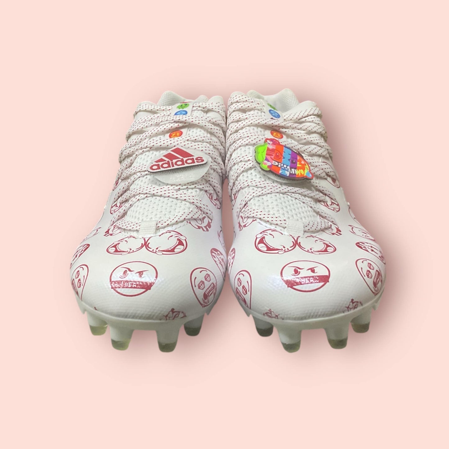 Zapatillas de béisbol Freak 22 Big Mood DSG SM en rojo, con suela de tacos moldeados para tracción y estilo en el campo