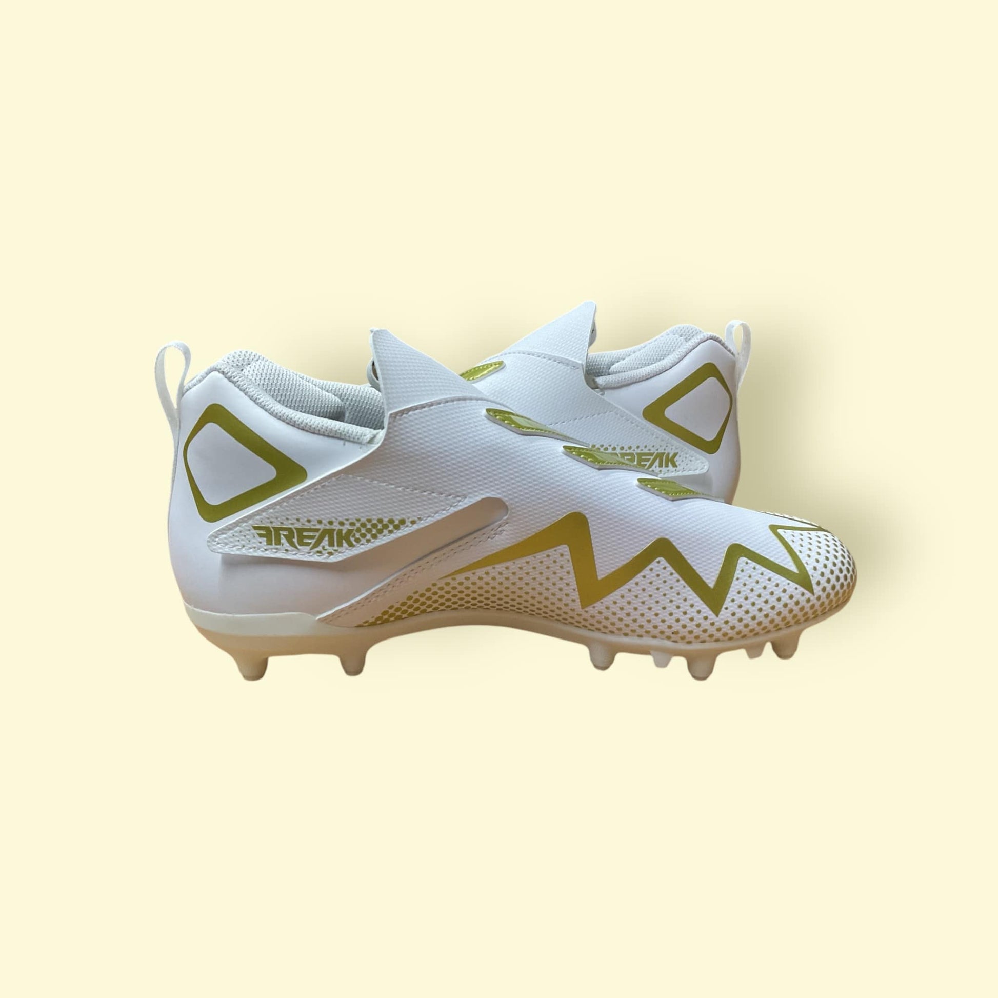 Botines Freak Spark Jr, calzado deportivo blanco y dorado, zapatos de fútbol y béisbol para jóvenes jugadores