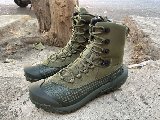 Under Armour HOVR Raider verde – Zapatilla de alto rendimiento con tecnología HOVR, amortiguación reactiva y diseño versátil para entrenamiento y uso diario