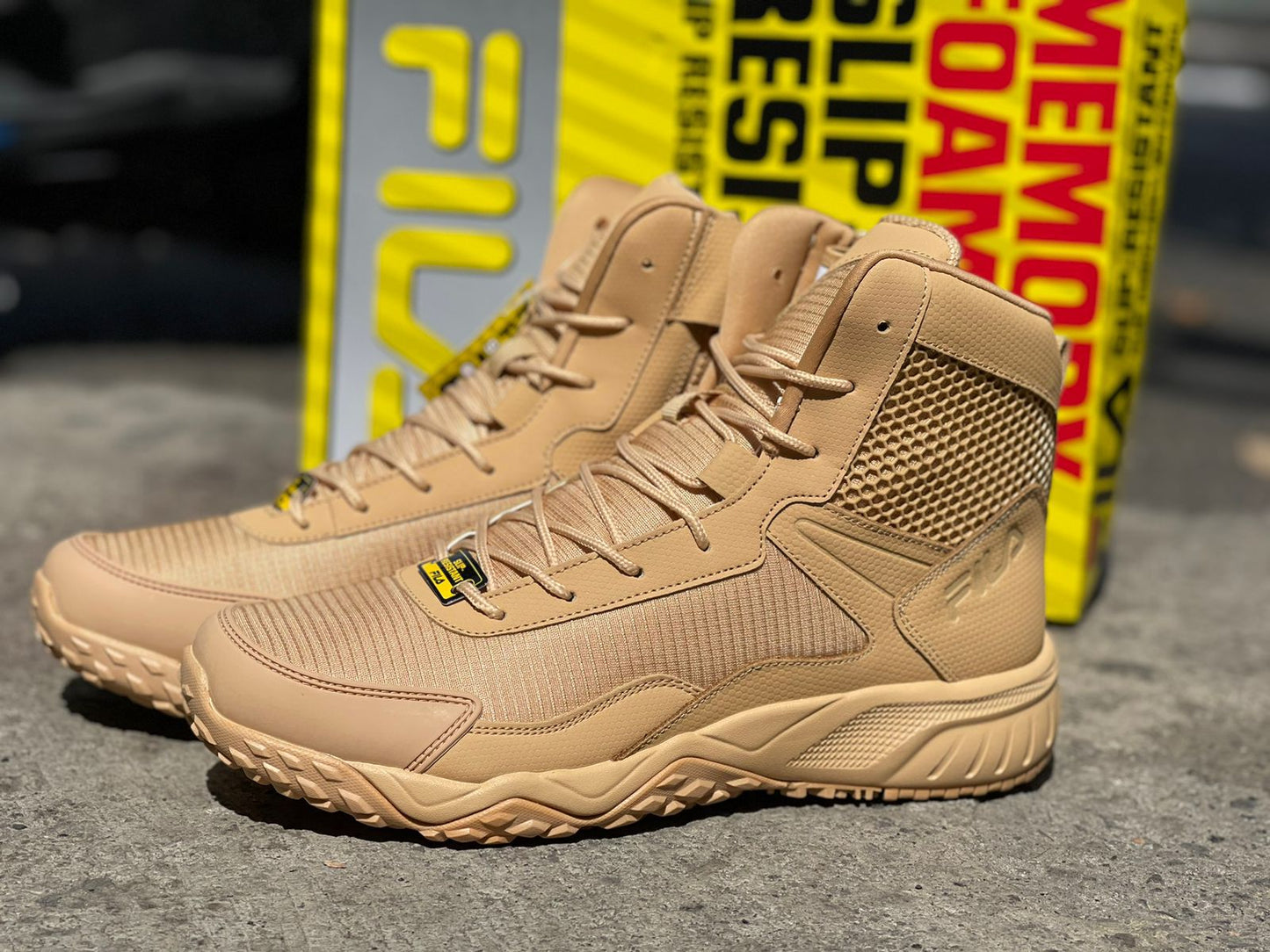 BOTA CHASTIZER ARENA FILA