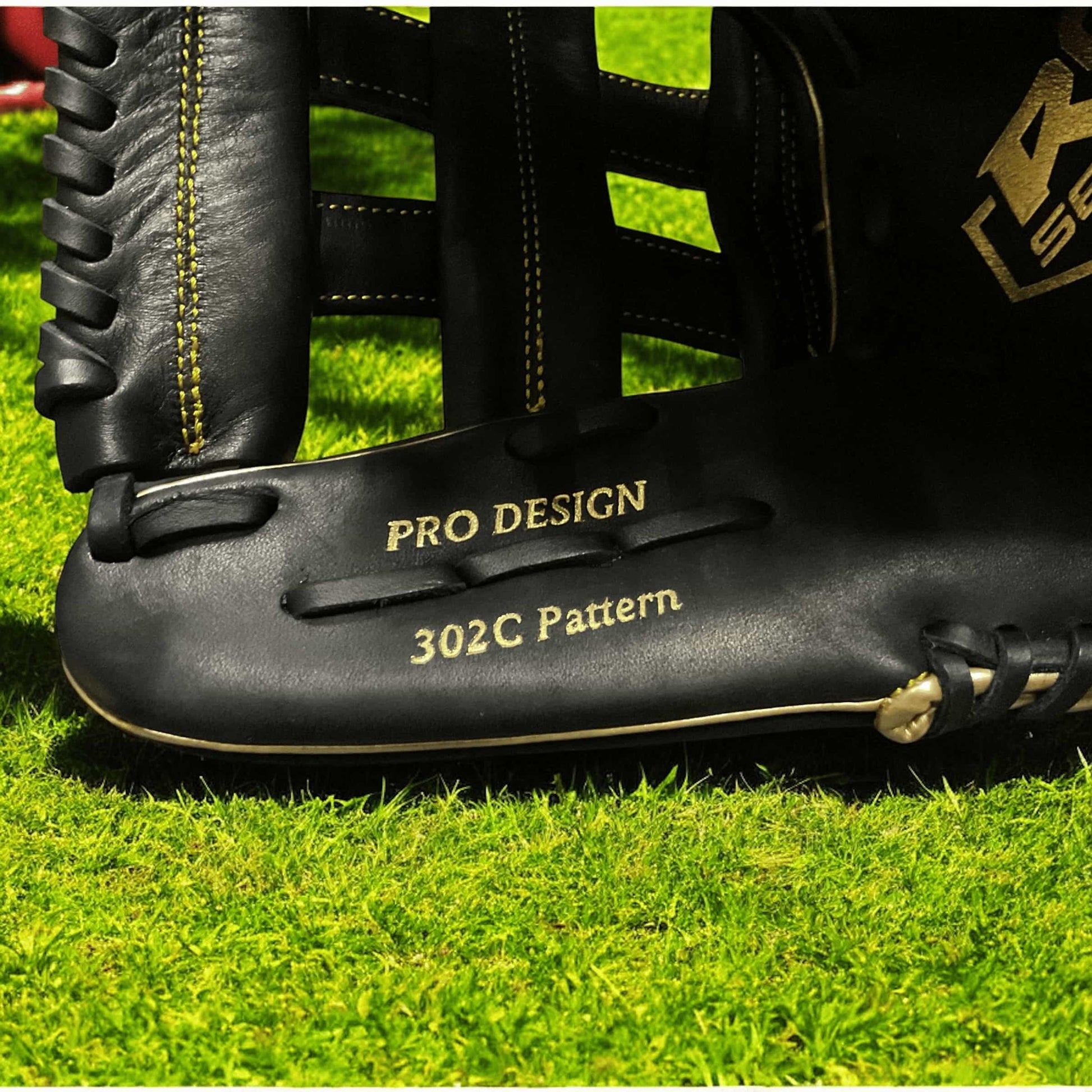 Guante Rawlings Fielder de 12.75 pulgadas para lanzador derecho, diseñado para versatilidad, alcance y comodidad en el campo de béisbol