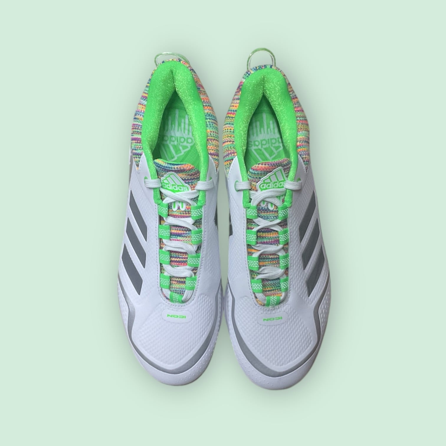 Zapatillas de béisbol Icon 7 Dripped Out TPU, con suela de tacos de TPU y diseño audaz, ideales para tracción y rendimiento en el campo