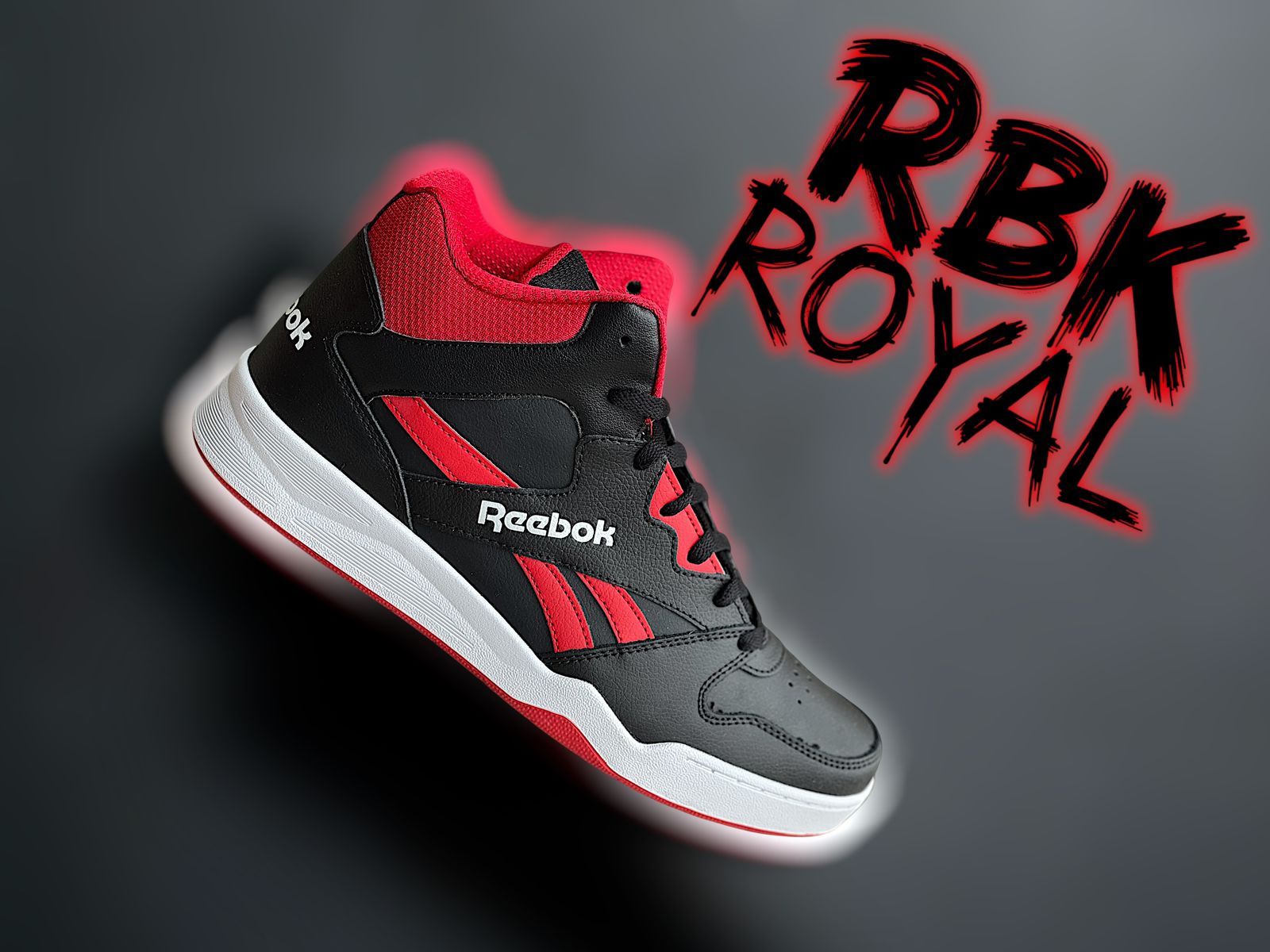 Reebok Royal BB4500 High 2 'Black Vector Red' (GX5304) – Zapatillas de baloncesto de caña alta en negro con detalles en rojo y blanco, diseño retro de los años 80