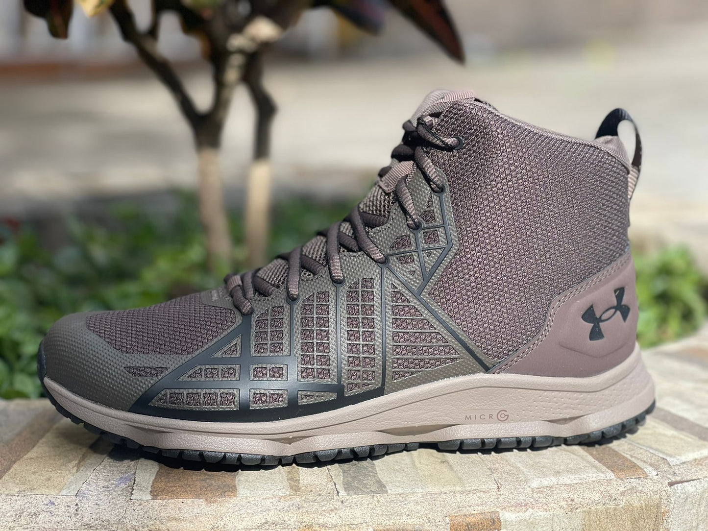 BOTA STRIKEFAST COYOTE