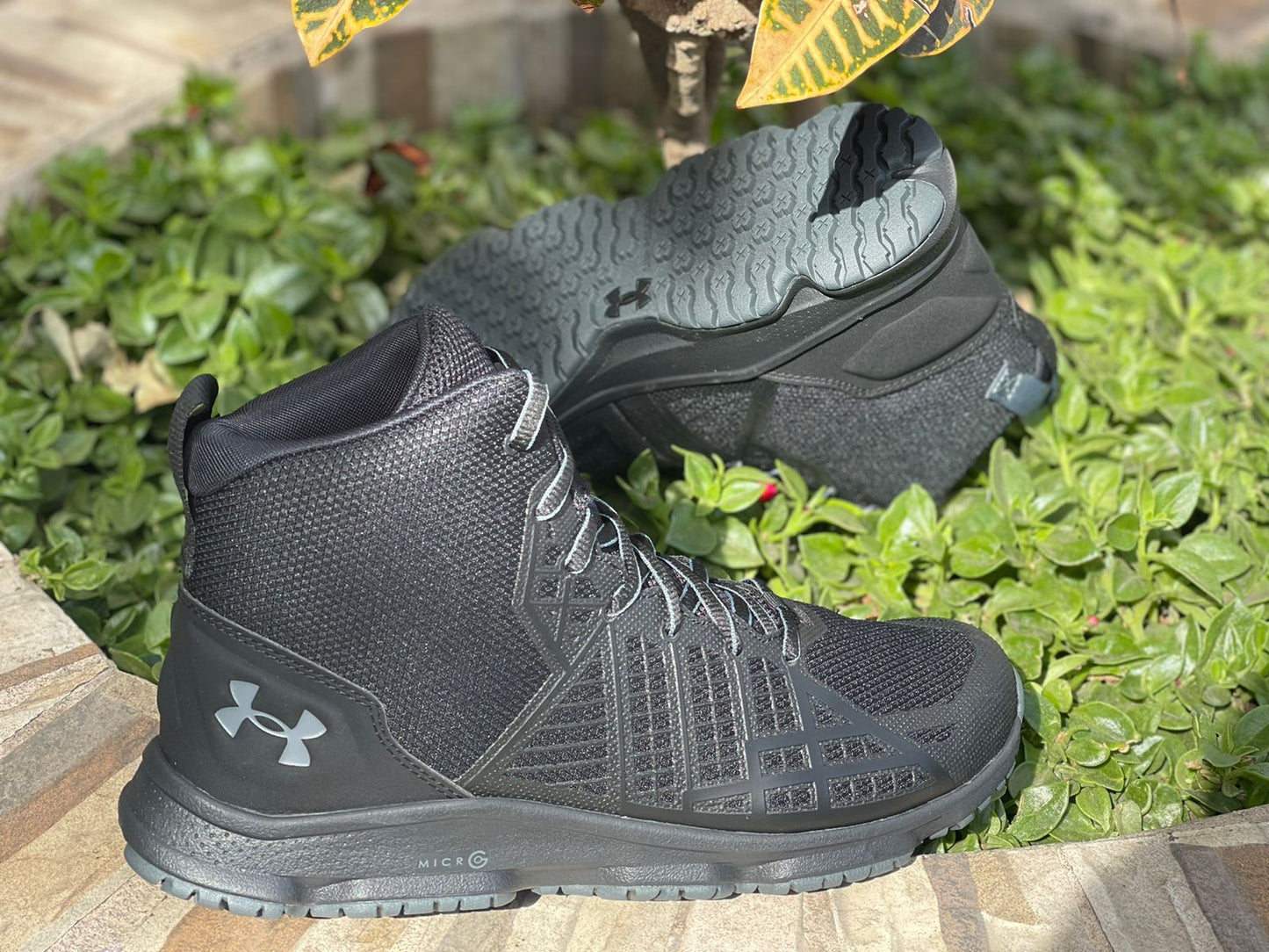 BOTA STRIKEFAST NEGRA