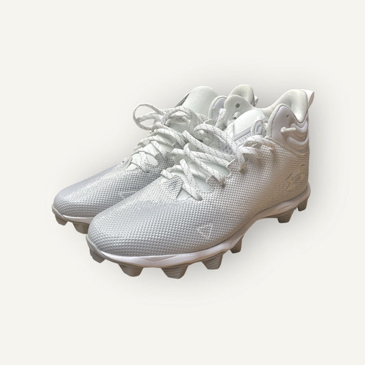 UA Spotlight Fran RM 2.0 blancos, zapato de béisbol con parte superior sintética, suela de goma RM para tracción en el campo y plantilla acolchada para comodidad