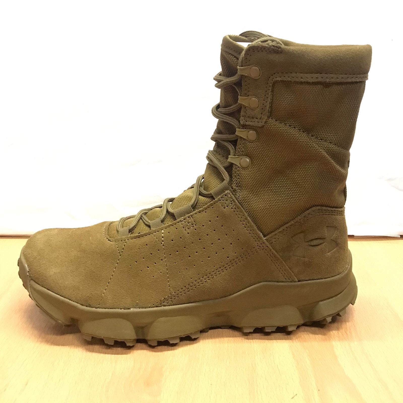 Under Armour Tac Loadout Coyote (UA-3022606-200) – Bota táctica resistente con suela de alto agarre, diseño ligero y durabilidad para operaciones exigentes