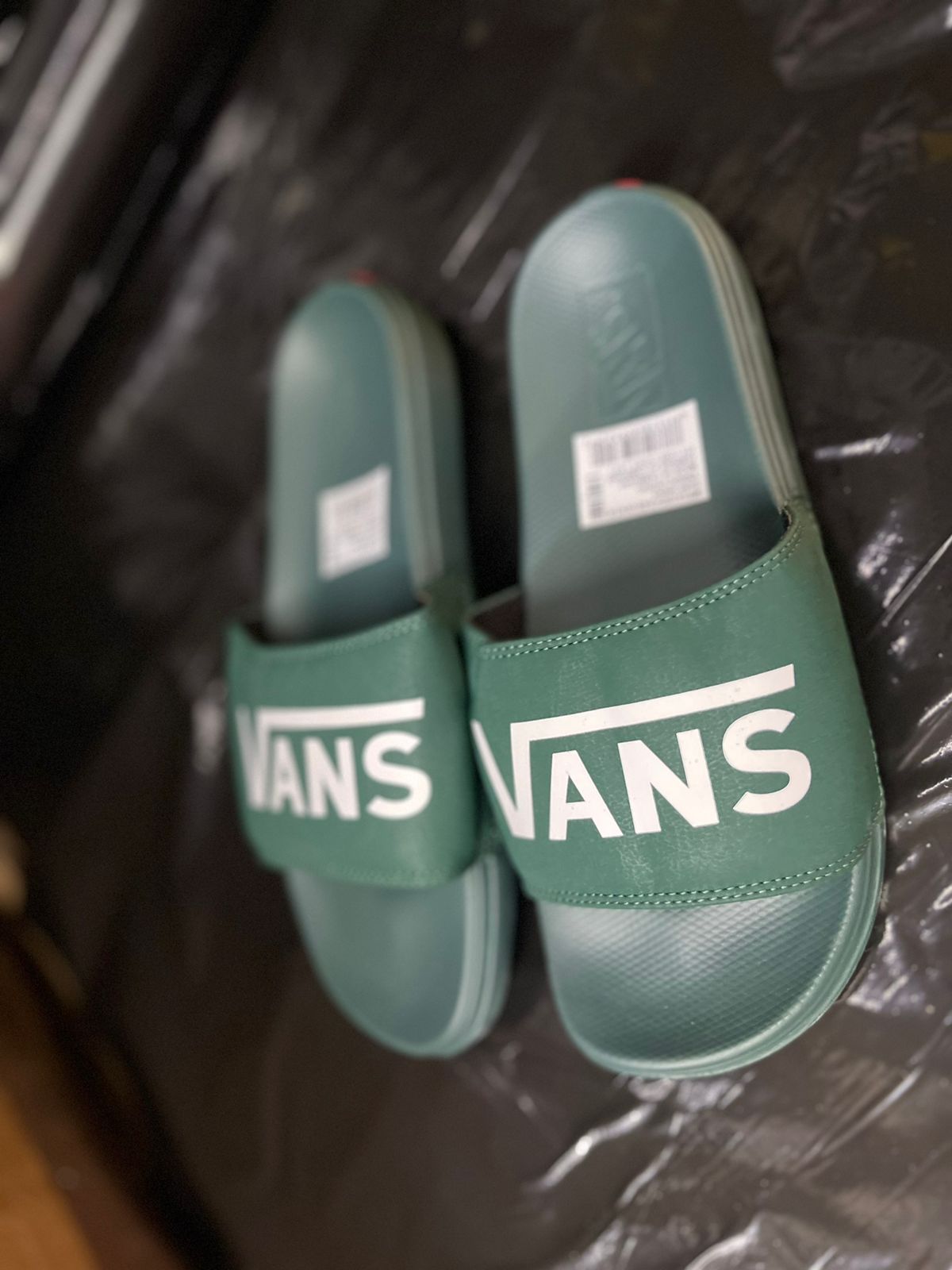VANS