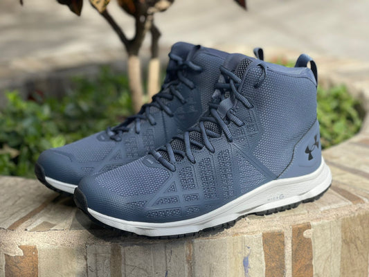 BOTA STRIKEFAST GRIS