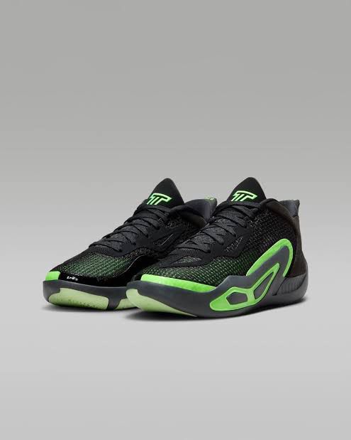 TATUM JORDAN negro verde